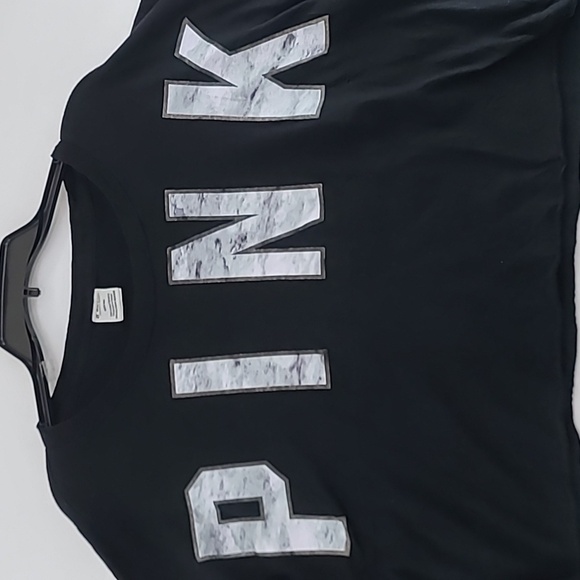 PINK VICTORIA'S SECRET Black Long Sleeve Cropped Tee Shirt - Size Medium - Picture 4 of 13